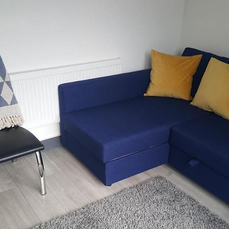 Homestay In Birmingham Sleeps 8 - Free Parking & Wifi 외부 사진